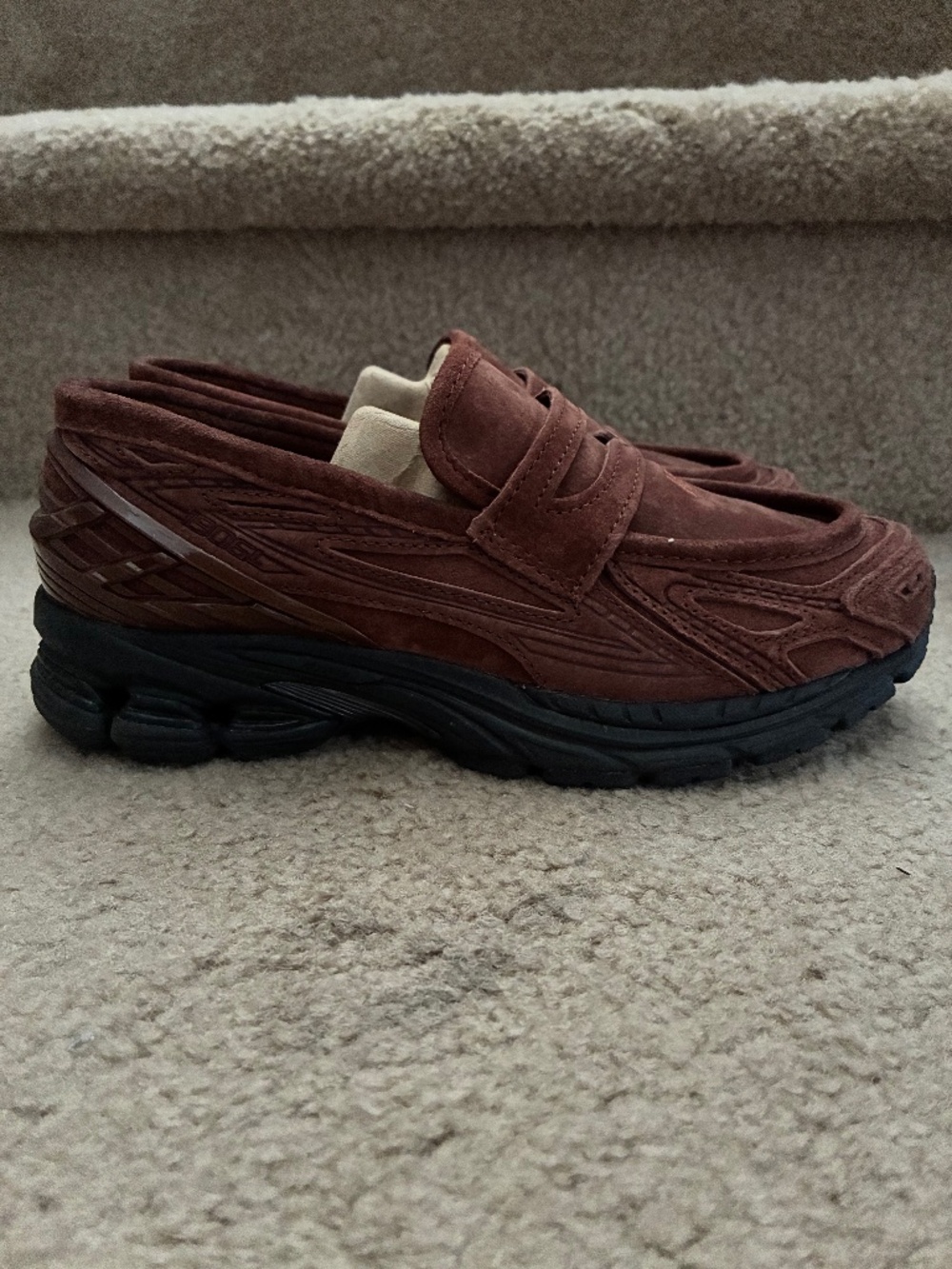 New Balance 1906 Loafer - US 5.5 Men’s / 7 Women’s